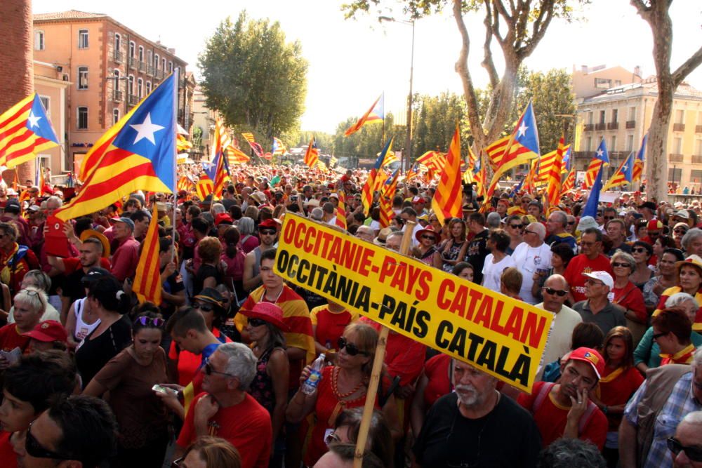 Manifestació a Perpinyà a favor d'«Occitània-País Català»