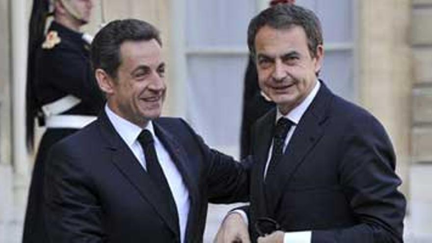 Sarkozy dice que Francia &#039;&#039;erradicará una a una todas las bases de ETA&#039;&#039;