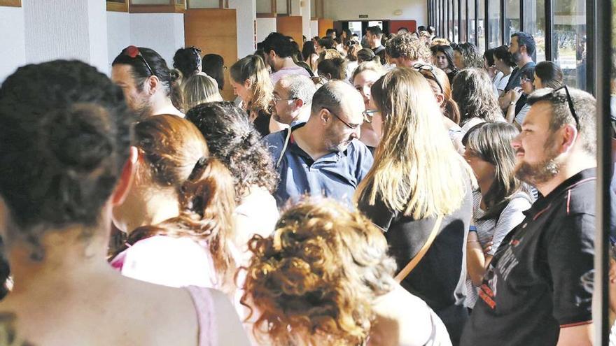 Día de tensión y nervios para 3.530 docentes que se juegan su futuro