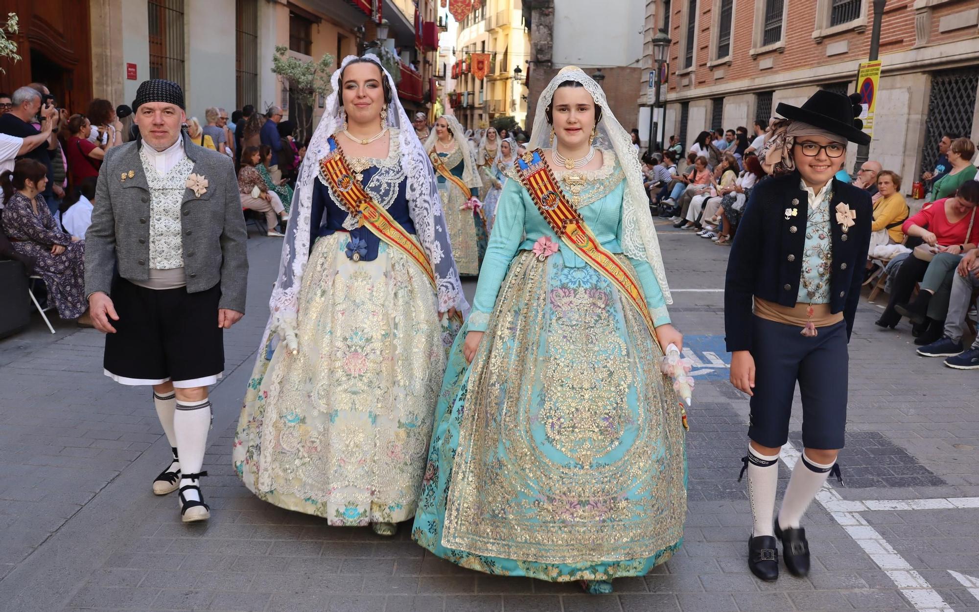 Comisiones de falla en la Procesión de la Virgen (4/5)