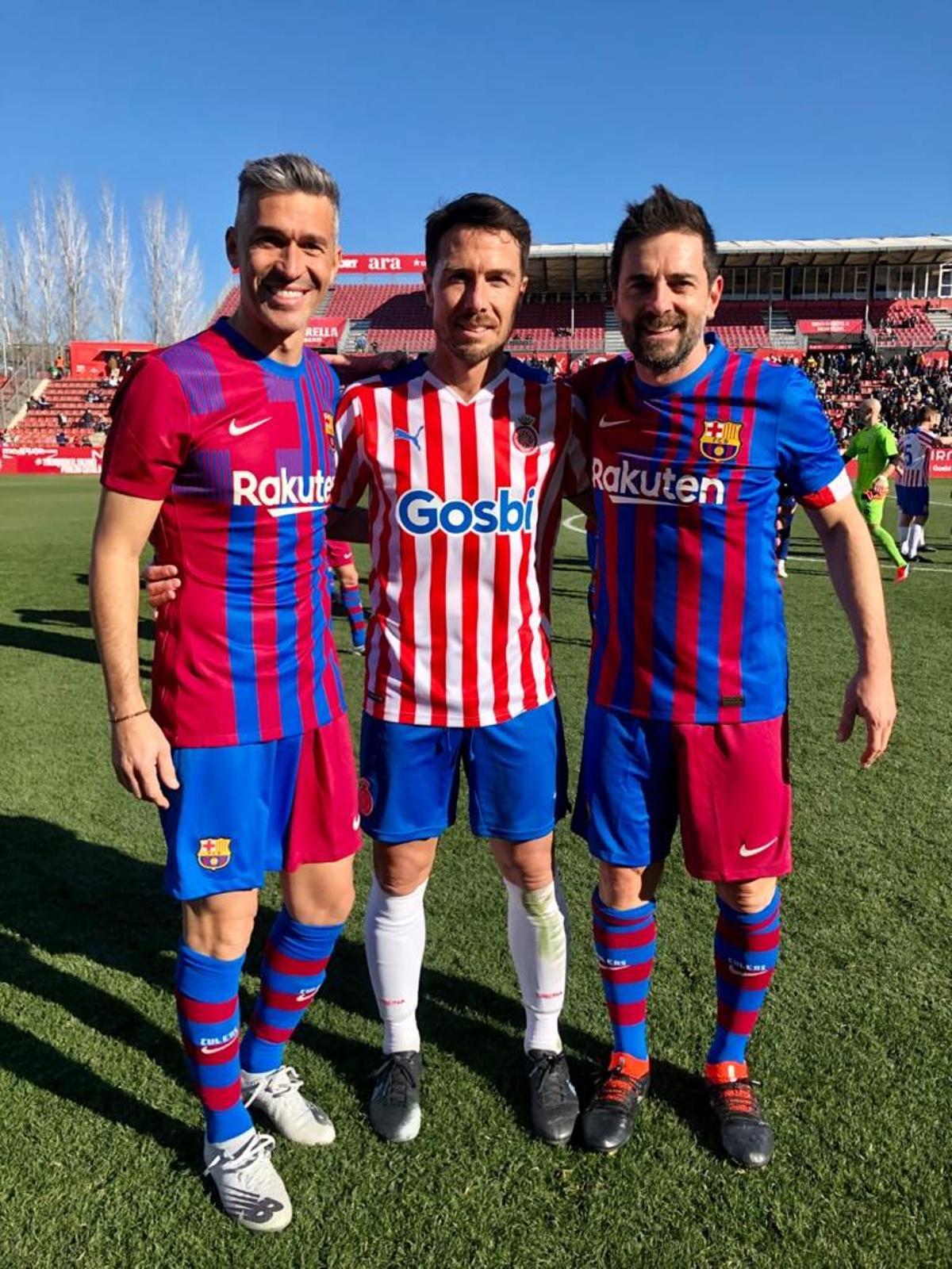 Arnal amb Luis García i Jofre Mateu en el partit de llegendes entre jugadors del Girona i el Barça que es va fer a Montilivi
