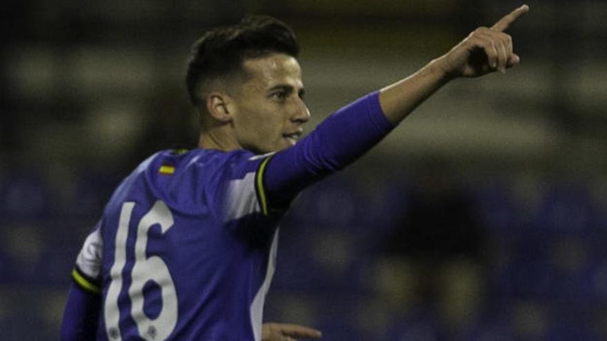 Álvaro Salinas celebra su último gol con el Hércules, el pasado día 4 ante el Ontinyent en el Rico Pérez