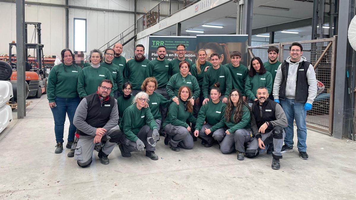 Equipo de personas contratadas.