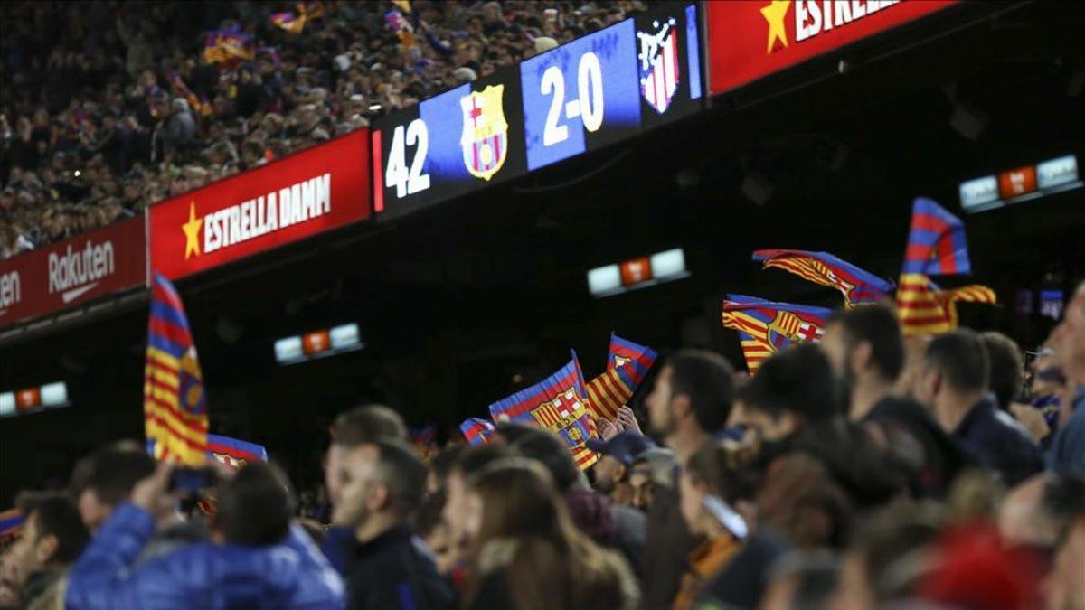 El partido de Liga ante el Atlético en el Camp Nou reunió a 92.453 espectadores
