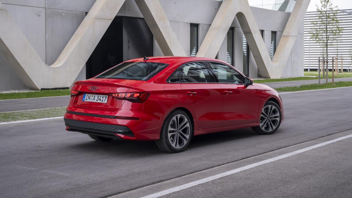 Audi, tüm A3 serisini daha fazla dijitalleşme ve yeni işlevlerle yeniliyor