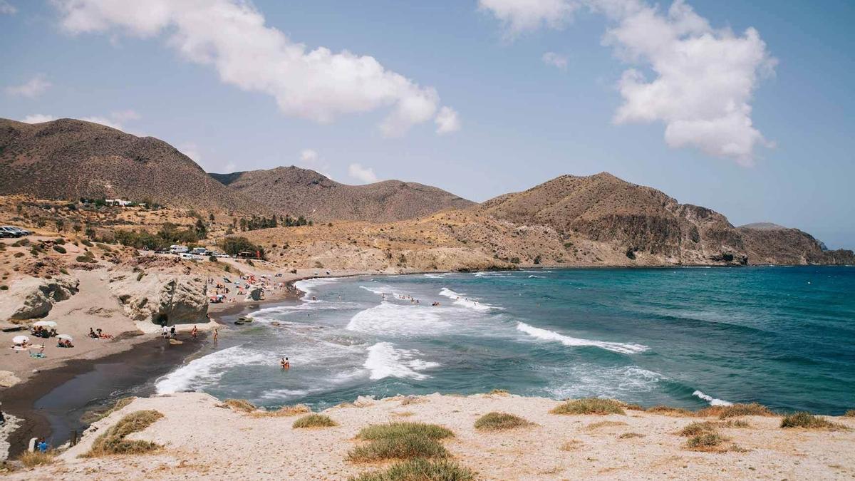 El parque eólico se proyecta frente al Cabo de Gata