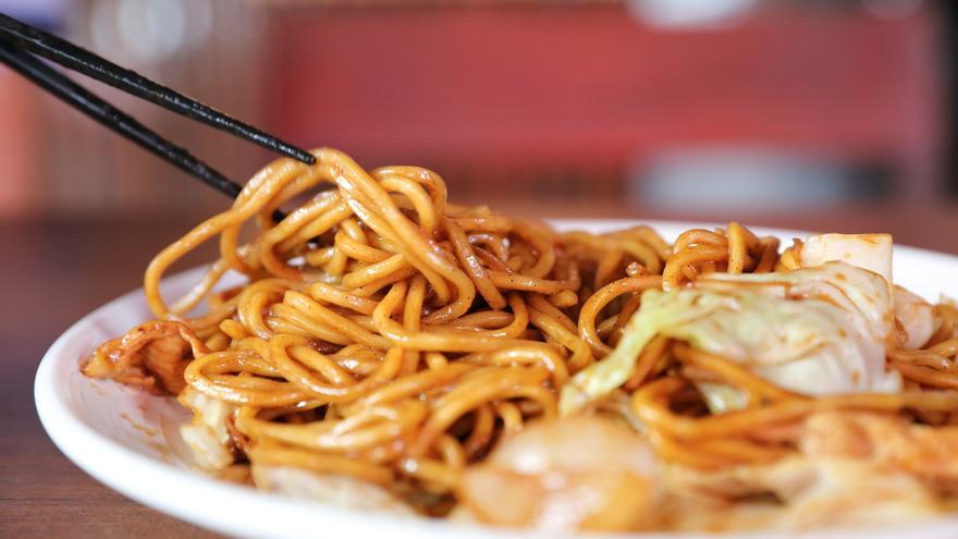 Yakisoba, una de las recetas japonesas más fáciles de hacer en casa