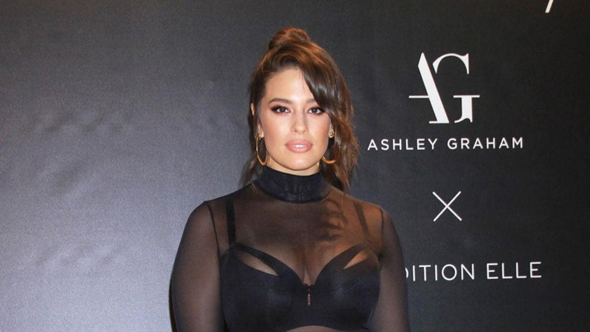 Ashley Graham en la presentación de su lencería