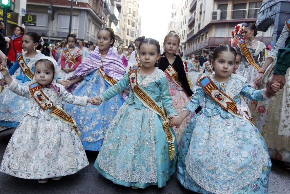 Ambiente fallero en las calles de València