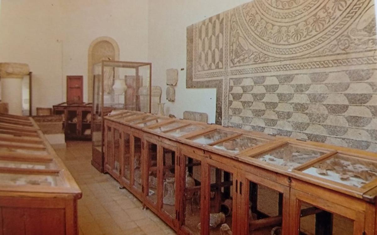 Interior del antiguo museo de Sagunt.
