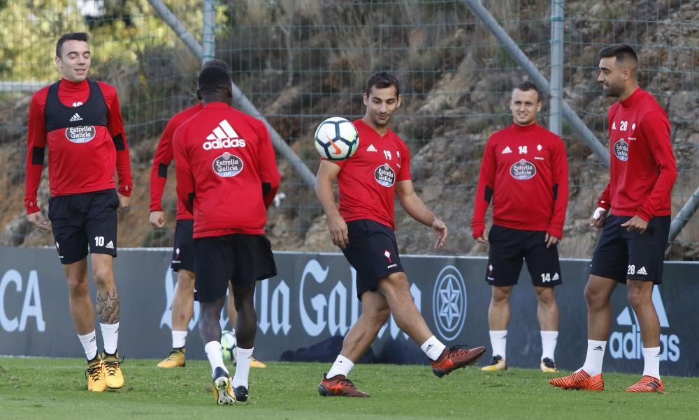 Entrenamiento del Celta a puerta cerrada