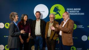 Nona Fernández, Samanta Schweblin, Marcos Giralt Torrente, Héctor Abad Faciolince y Enrique Vila-Matas, este martes en Barcelona