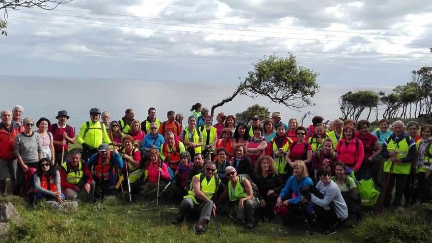 Doble etapa de Amigos del Camino, entre Cerdigo y Bareyo