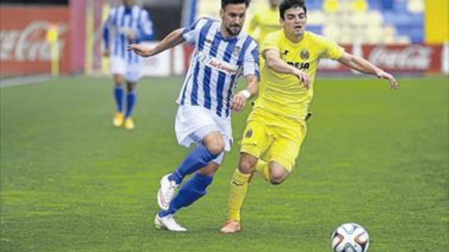 El Villarreal B pone la directa