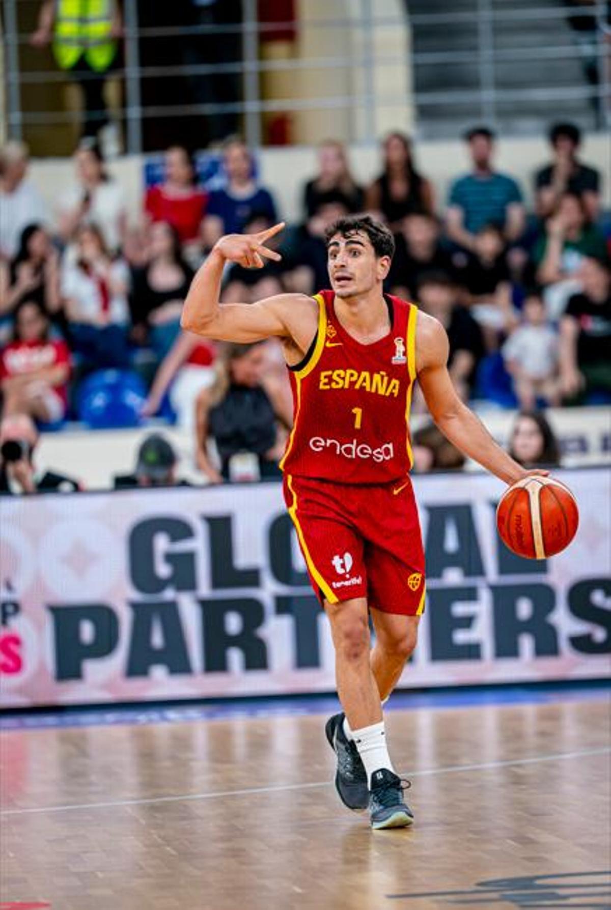 Álvaro Cárdenas, de nuevo destacado con la selección española