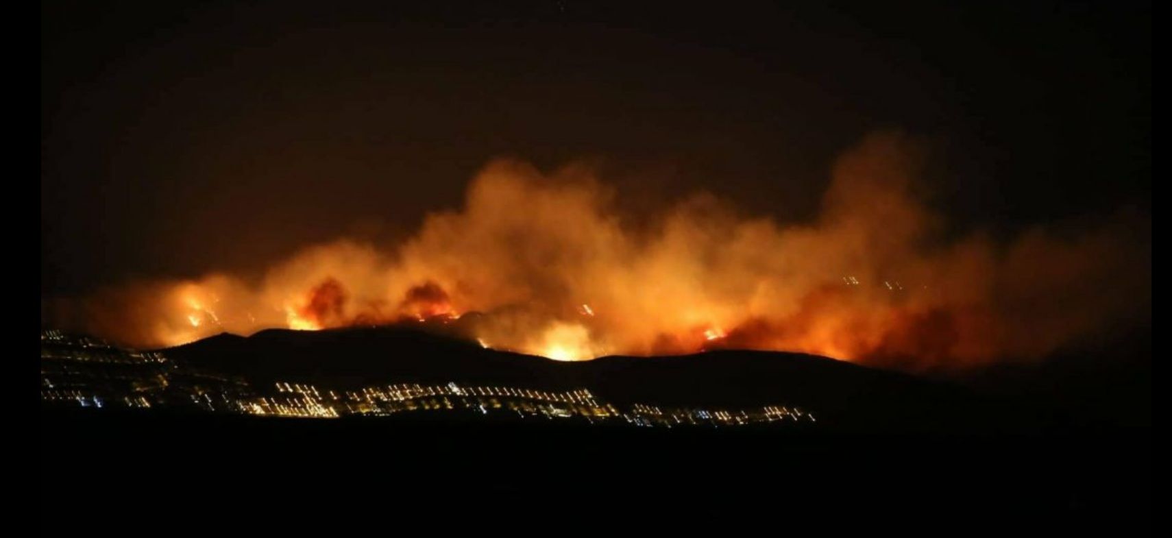 Gran incendi forestal a Roses