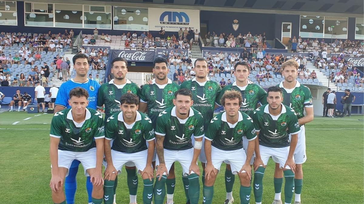 Once inicial del Cacereño en Jaén.