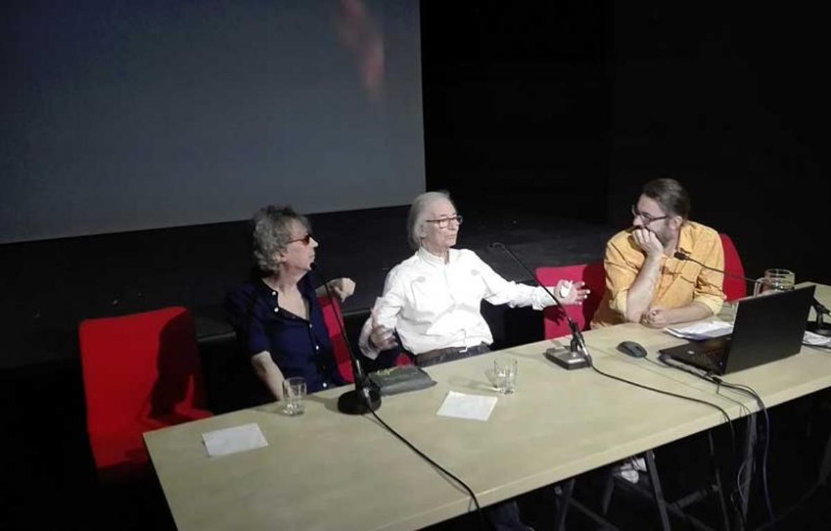 Antonio Smash y Gualberto García en el homenaje a los 50 años de su primer disco, en el marco del Bookstock 2019, impulsado por Fran G. Matute.