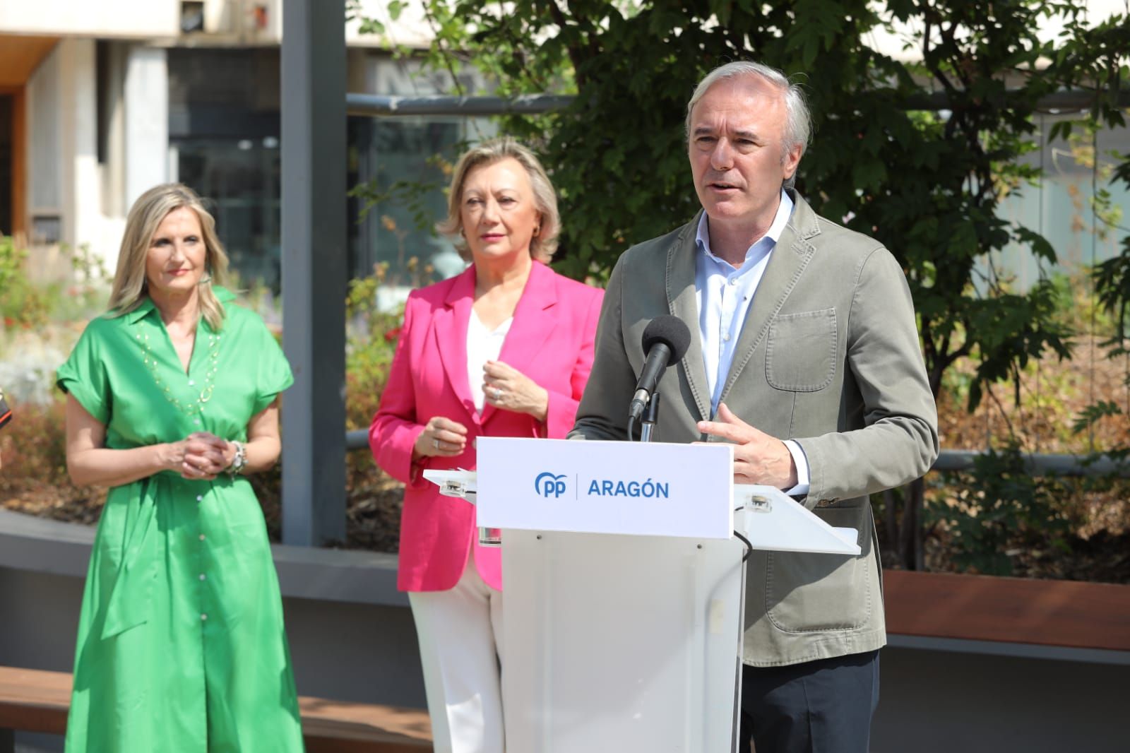 El PP presenta sus candidatos para el Congreso y el Senado en la plaza Salamero de Zaragoza