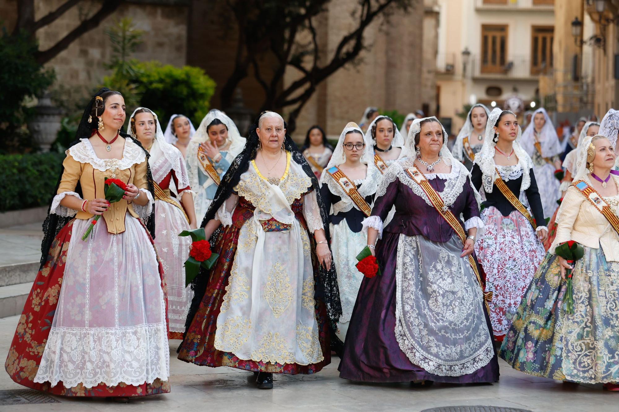 Búscate en el primer día de la Ofrenda en la calle San Vicente entre las 17:00 y las 18:00