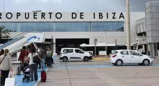 Adjudicación de plazas de interinos en Baleares: «Me dieron una plaza como interina en Ibiza y al llegar allí me echaron por un error»