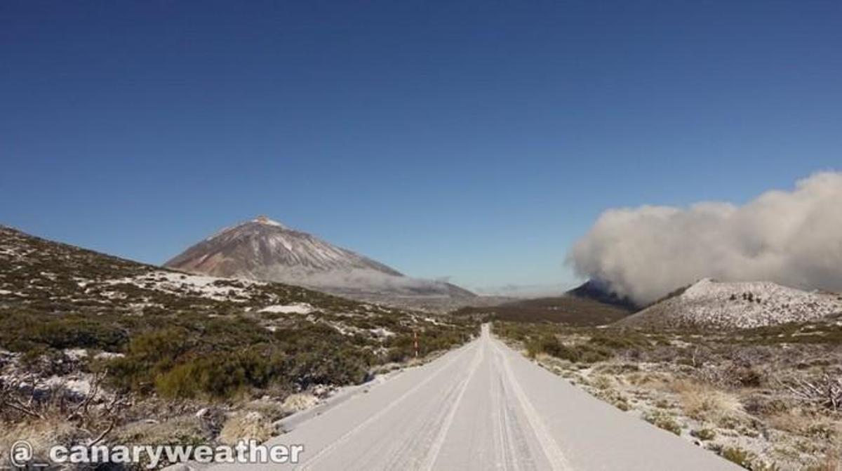 Nieve en el Teide, a 30 de marzo 2019