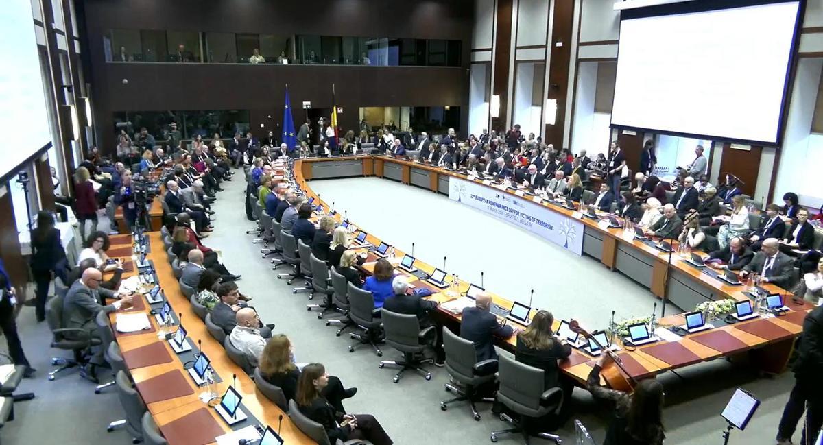 Un momento del encuentro de víctimas del terrorismo celebrado este miércoles en el Palace Egmont de Bruselas.