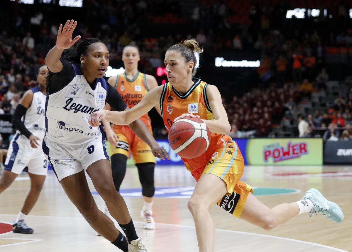 Las imágenes del Valencia Basket - TSN Leganés