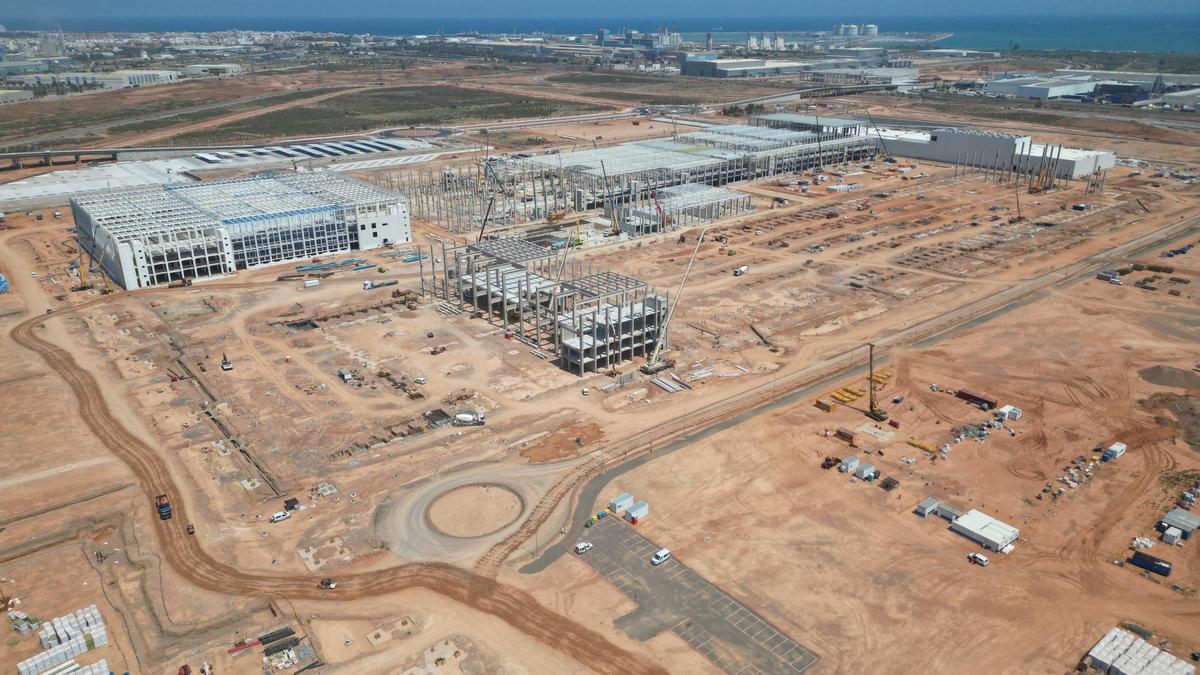 Trabajos de construcción de la gigafactoría en Parc Sagunt II