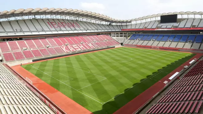 Césped del Ibaraki Kashima Stadium de fútbol.jpg