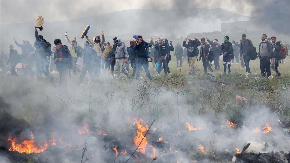 zentauroepp47653140 diavata  greece   06 04 2019   refugees and migrants protest190406175517