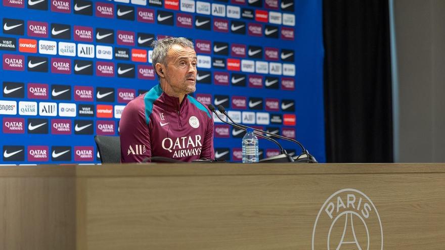 Luis Enrique: "Dembélé puede convertirse en uno de los líderes del equipo"