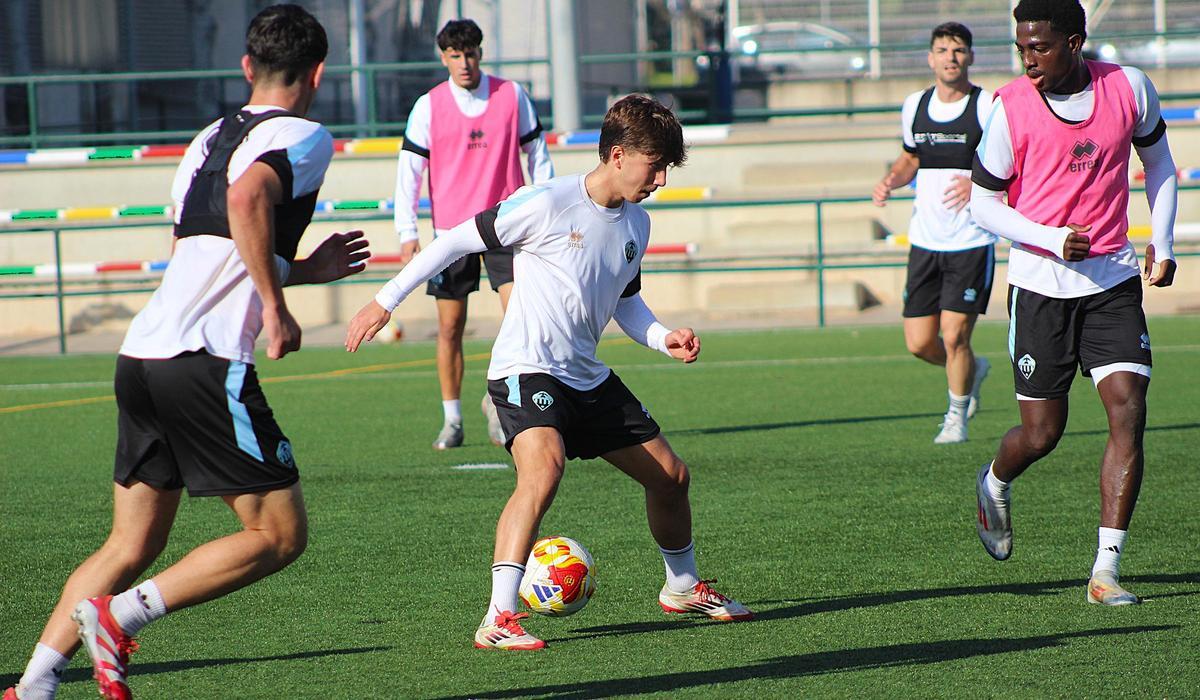 Guillem Terma, uno de los habituales en los onces iniciales del Castellón B.