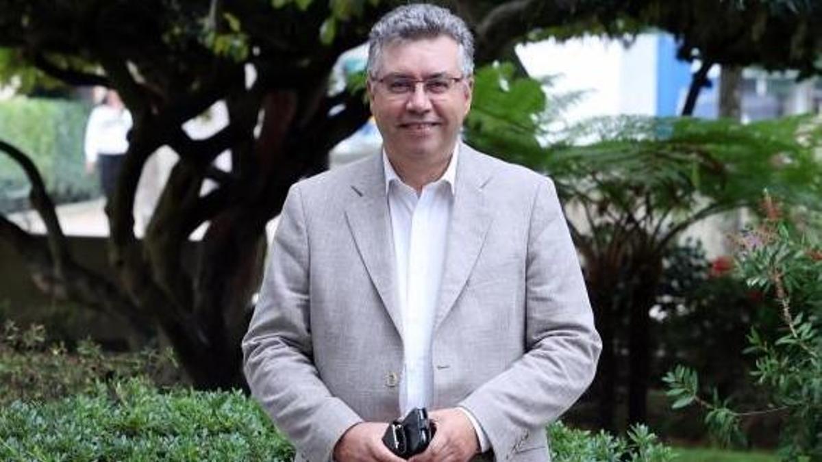 Bas acusa a Rivas de «nula capacidad de negociación» con la Xunta