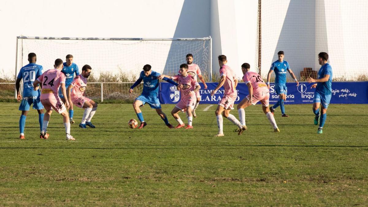 Imagen de un partido del CD Villaralbo en Los Barreros. | A. B.