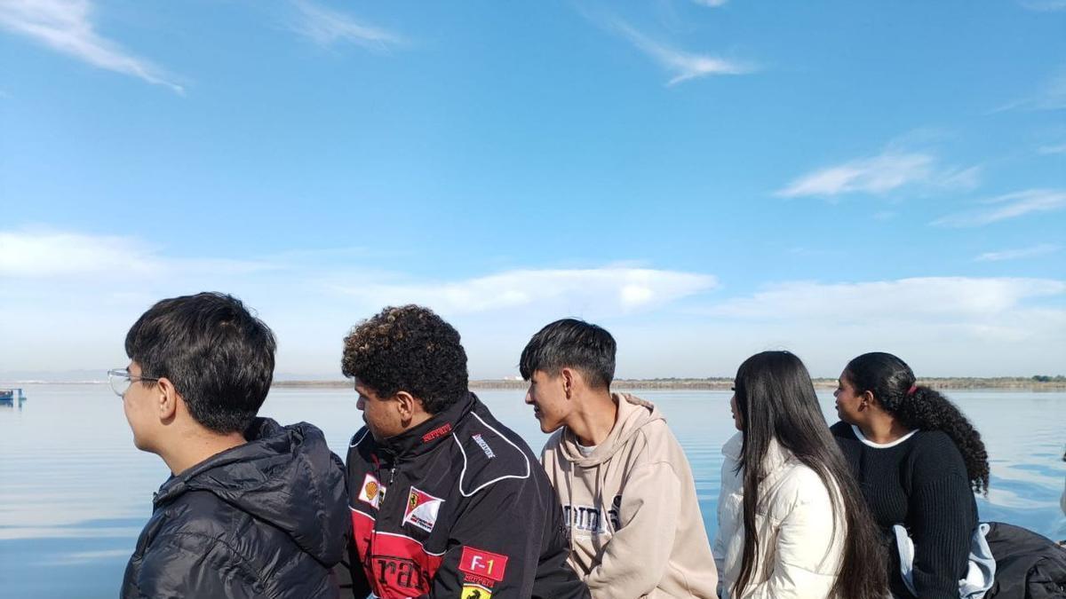 El programa JOIA acompaña y apoya actualmente a 75 jóvenes y adolescentes de entre 15 y 25 años.