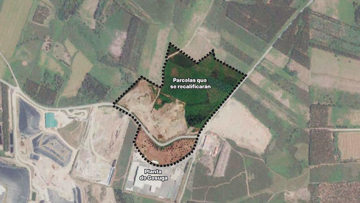 Vista de la actual planta de Gesuga en Cerceda y el terreno que se recalificará.