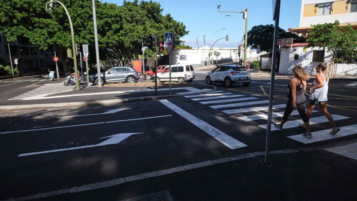 Fase de la zona baja de la Rambla de Santa Cruz, junto al Cuartel de Almeyda, ya finalizada. | | CARSTEN W. LAURITSEN