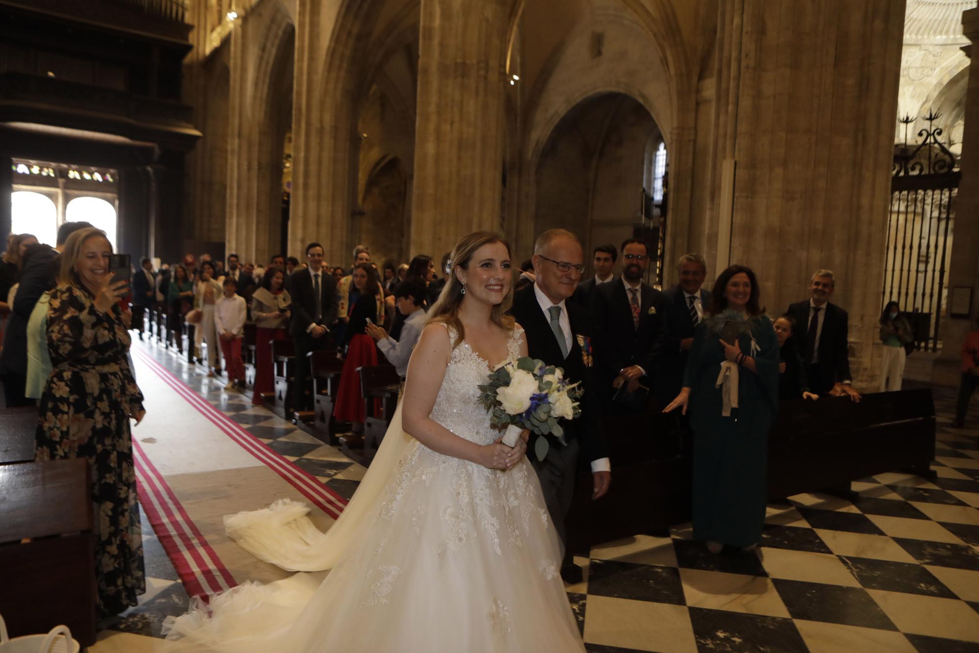 EN IMÁGENES: Oviedo acoge la boda de Paula Canga, hija de Diego Canga, consejero en la Comisión Europea