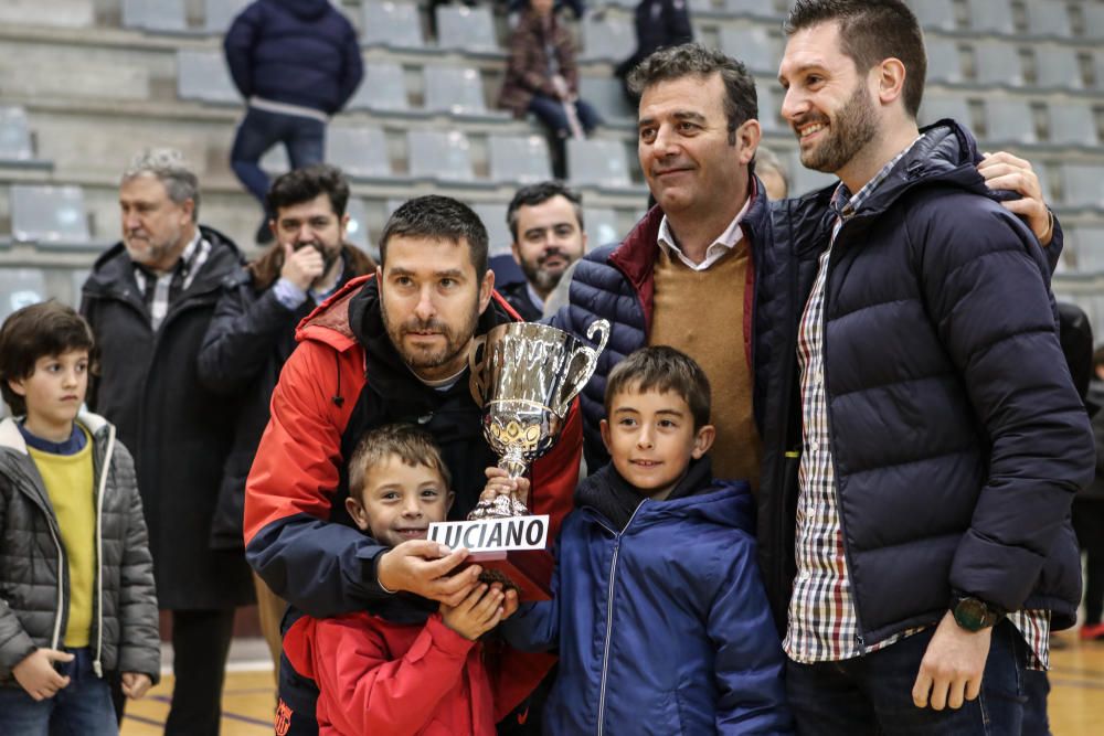 Los Moros y Cristianos de Alcoy celebran su Trofeo Filaes 2019