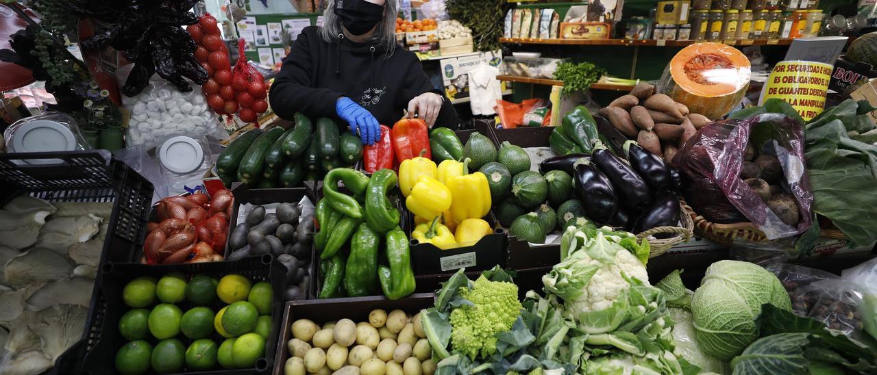El temporal "Filomena" sube el precio de algunas verduras y frutas como calabacines, alcachofas o fresas