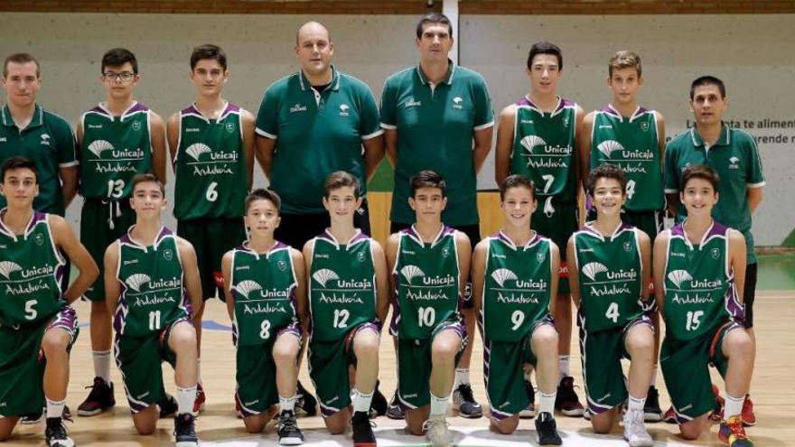 El equipo infantil del Unicaja.