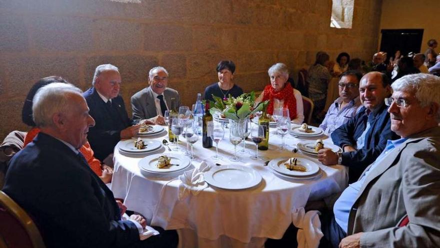 Comida homenaje a Juan Bande en San Clodio. // J. Regal