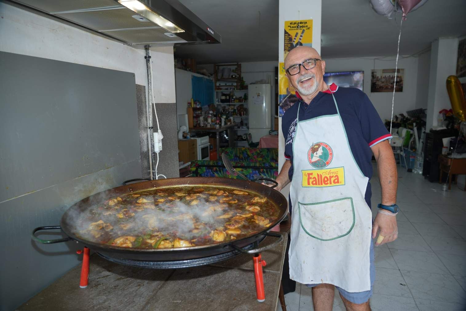 El Grau da inicio a las fiestas de Sant Pere con pólvora, bous y música