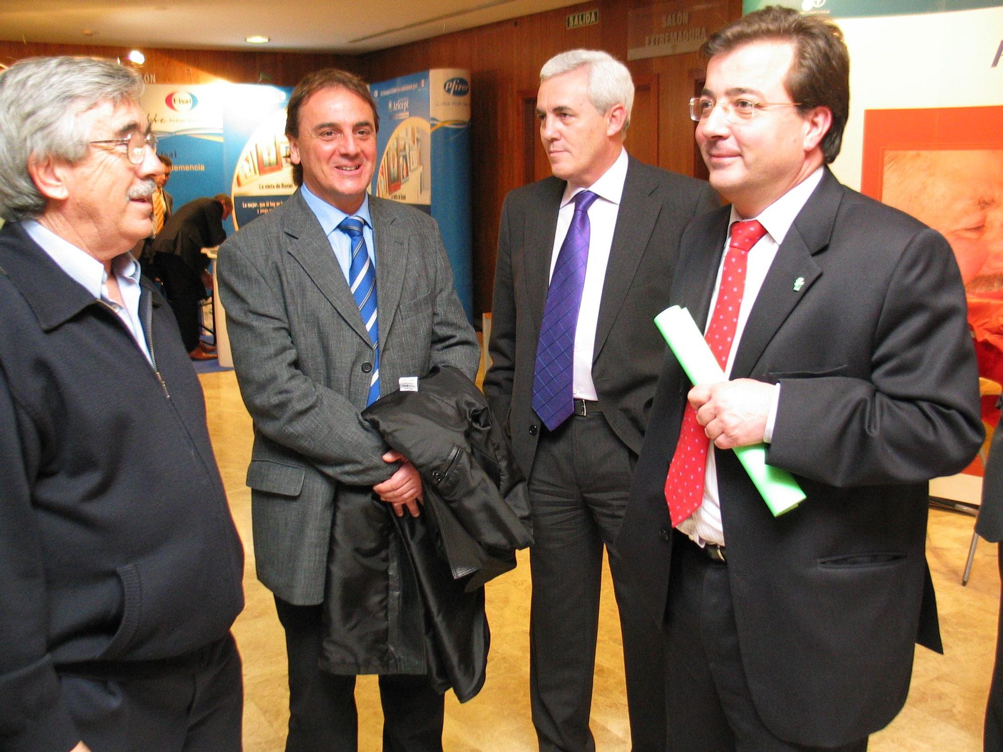 Guillermo Fernández Vara, 30 años al servicio de Extremadura