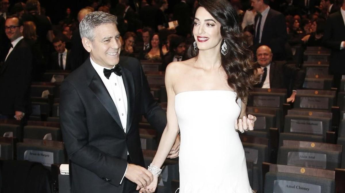 lmmarco37429440 u s  actor george clooney and his wife amal arrive to attend170227162921