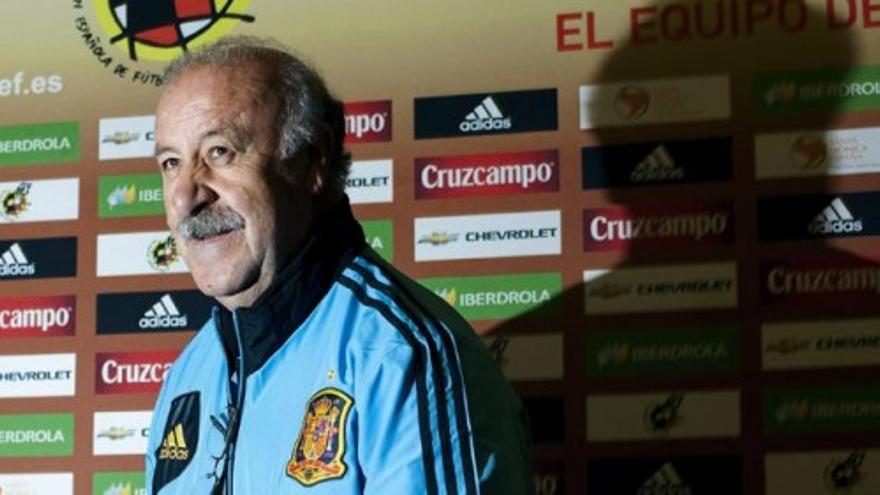 Del Bosque desea lo mejor a Barça y Madrid