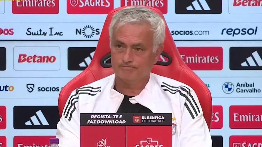 El divertido intercambio de Mourinho con un periodista por su futuro