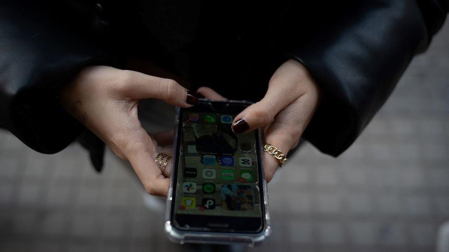Cuidado con las estafas invisibles: cómo espían tu teléfono sin que te des cuenta