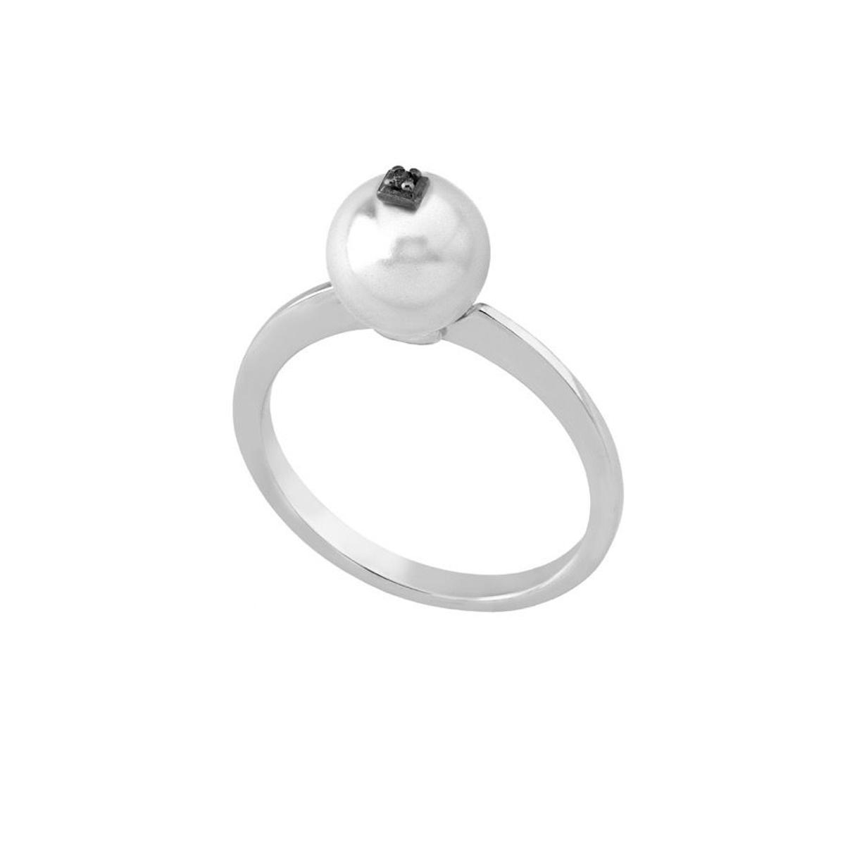 Anillo en plata rodiada, perla redonda blanca y diamante negro